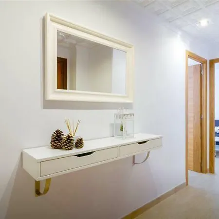 Rumoholidays Sea Views, Wifi In Calle Almudena Appartement